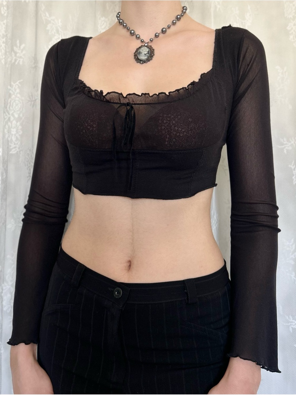 Vamp Whimsygoth Black Cropped Blouse